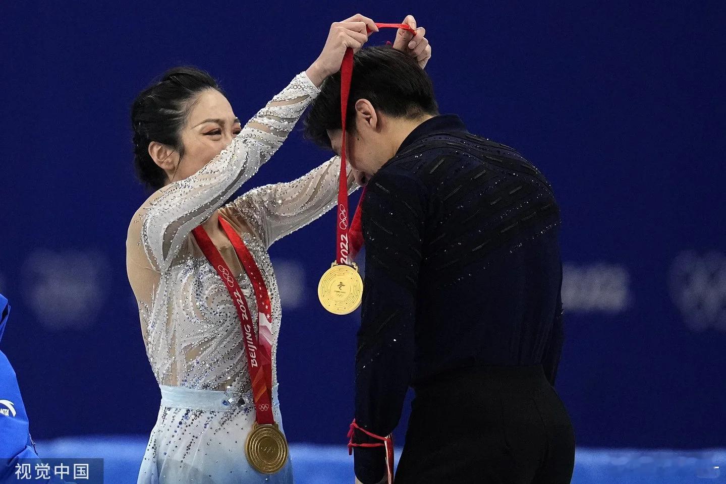 隋文静 韩聪 花样滑冰全满贯得主诶！北京冬奥会夺冠四周年遭这样不公的待遇！隋文静