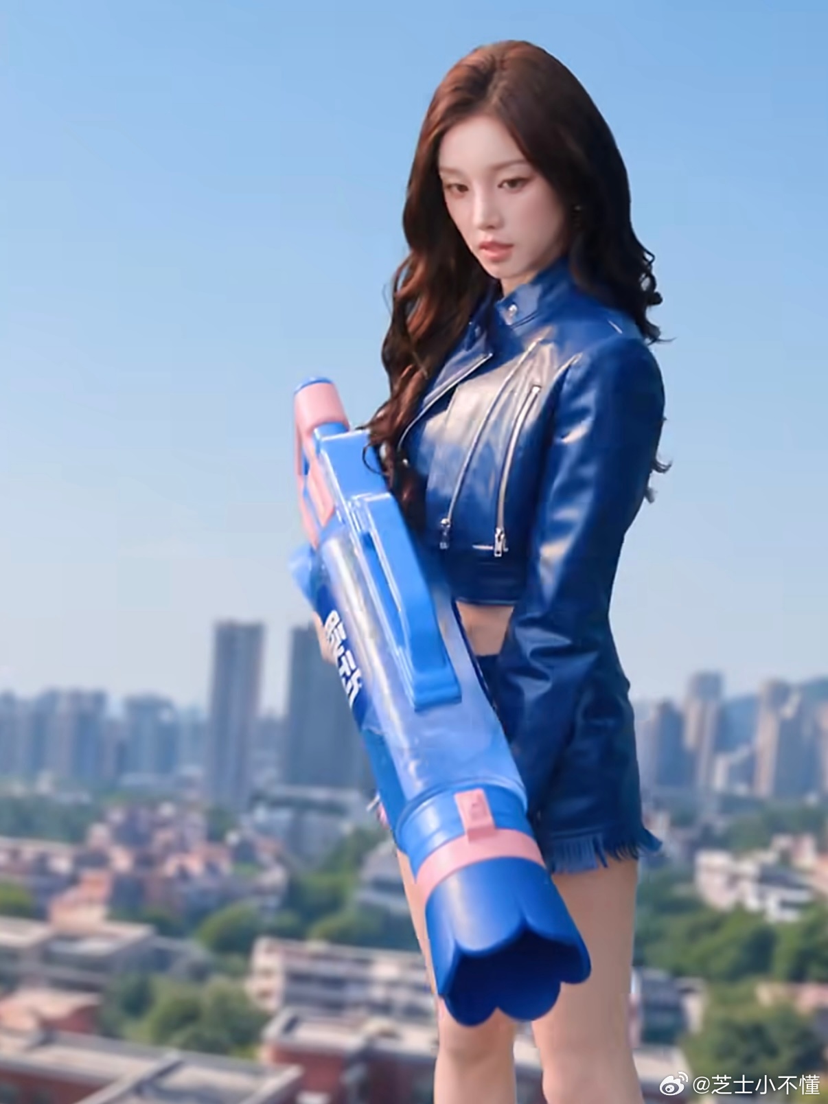 想起考研的时候早起复习一般都是买几个口味的脉动放在桌子上，后来长期规律健身的时候