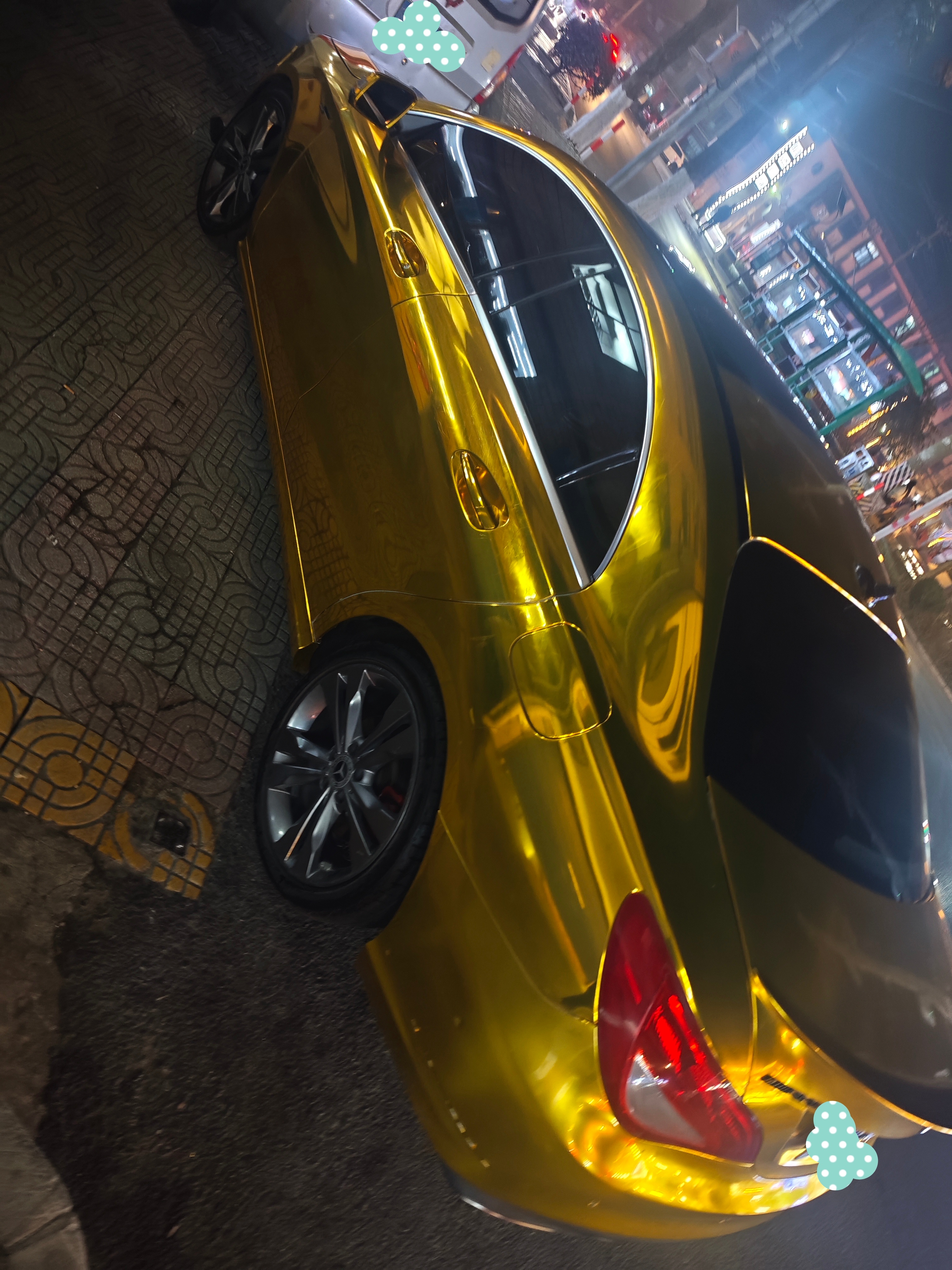 这辆奔驰， 太土豪了…… 