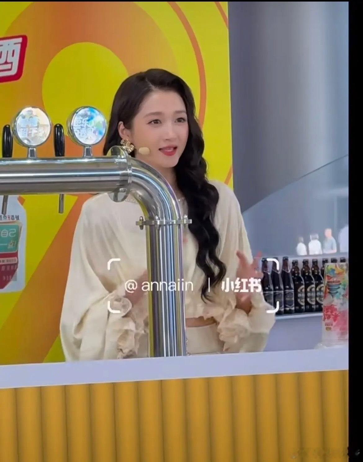 关晓彤啤酒节活动状态怎么样？ 