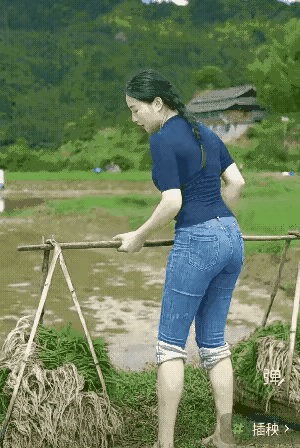这样的农村媳妇哪里才可以娶到，此女只能在头条找到，现实生活中没有。