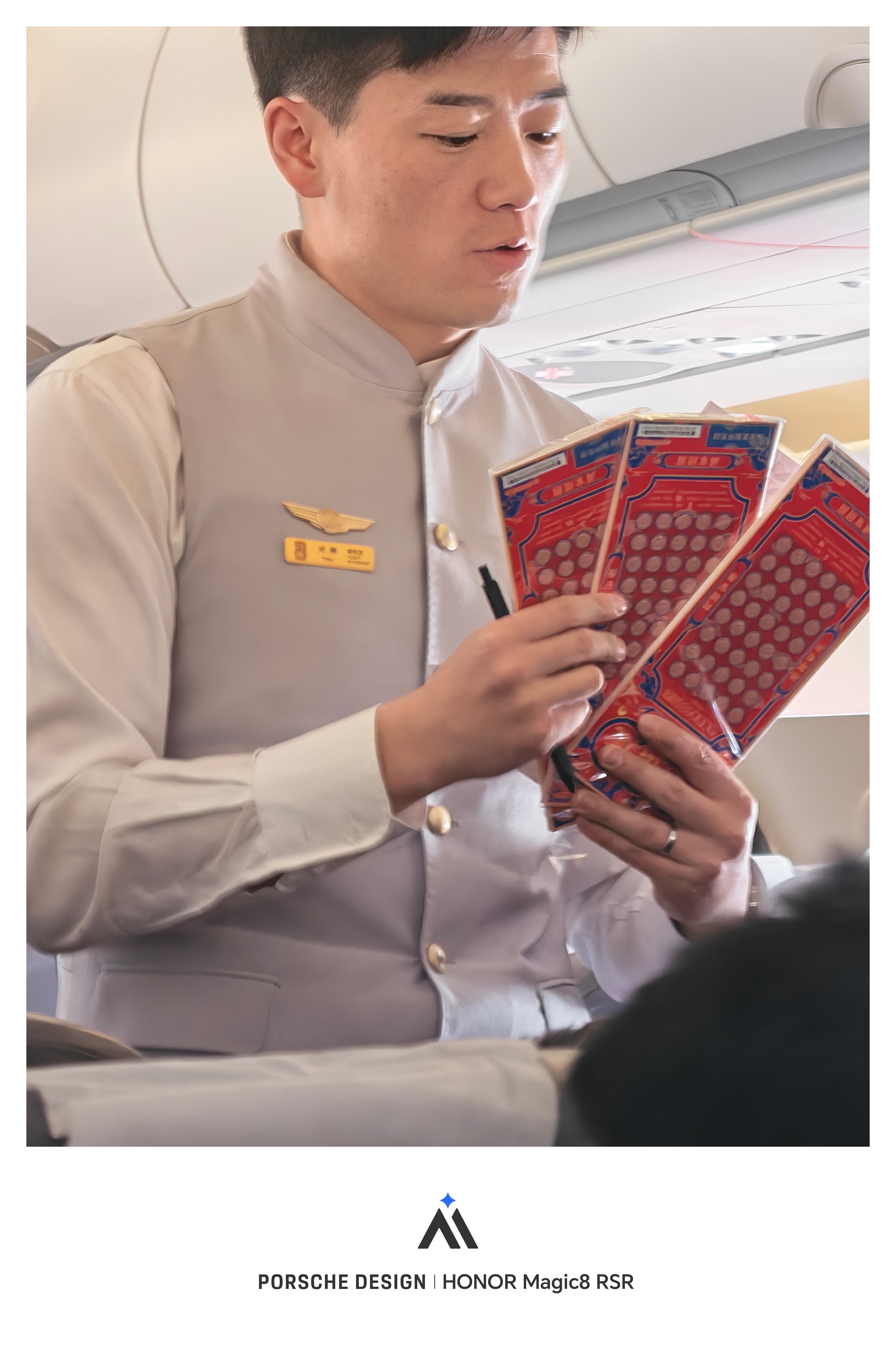 苏州一彩民喜中6715万大奖彩票站、商场、地铁站这些地方卖彩票你肯定见过，飞机上