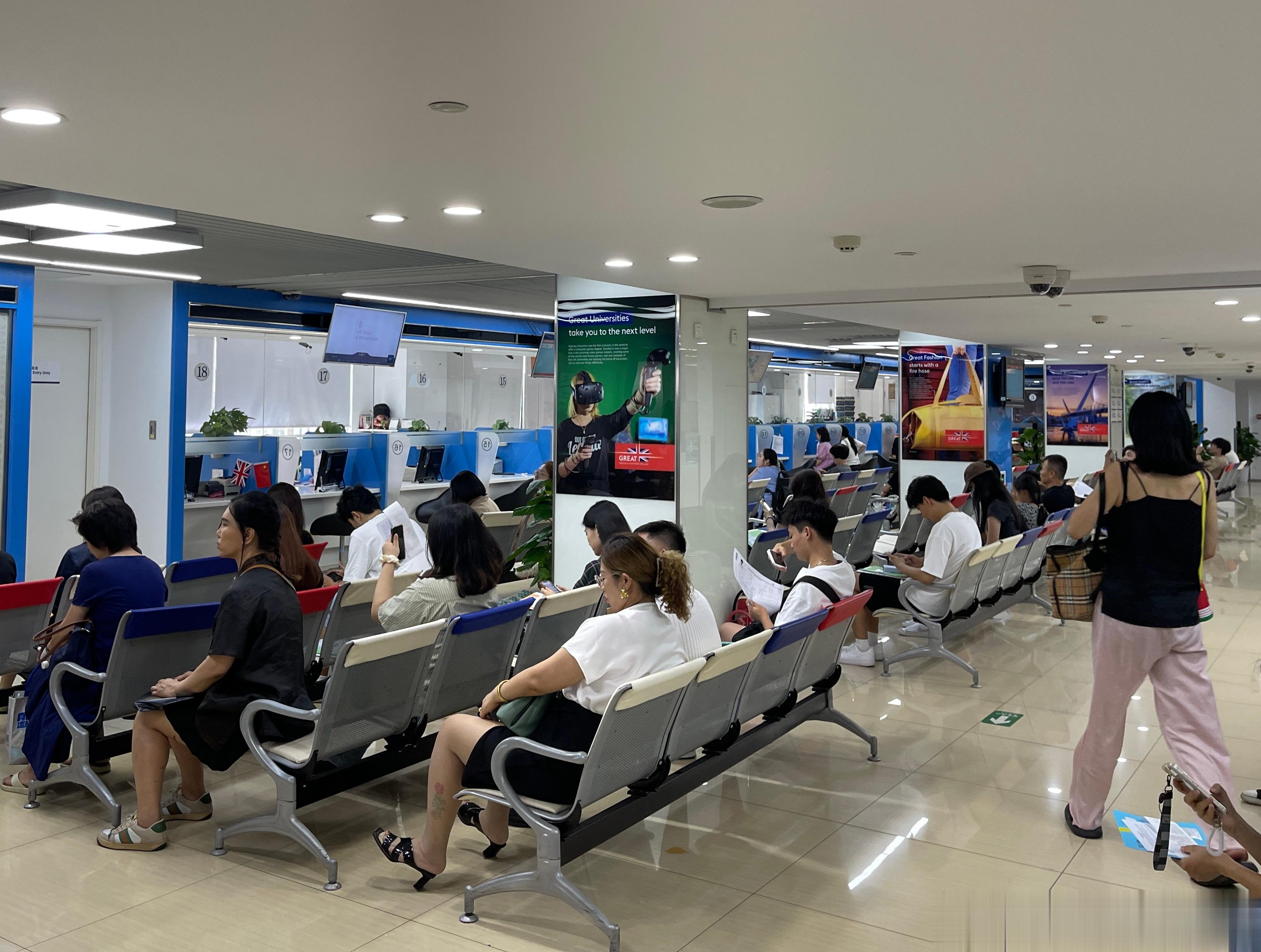 因为签证问题错过了纽北24小时，错过了百年勒芒，这次古德伍德也要错过了...我想