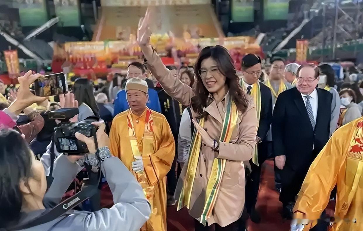 郑丽文祭祖大典发声：两岸血脉同源，和平共筑未来
 
2026年1月1日，台湾国民