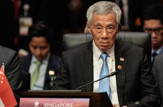 据称新加坡暗示不许收台，央视放出“南天门计划”，这信号不寻常
 
2026年1月