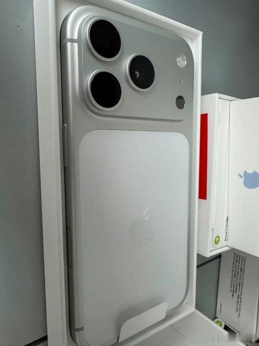 你总能找到理由下单iPhone 17 Pro哪怕你内心其实认定了它设计丑、不苹果