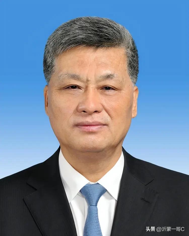 中共中央决定给予马兴瑞开除党籍，开除公职处分！
马兴瑞，男，汉族，1959年10