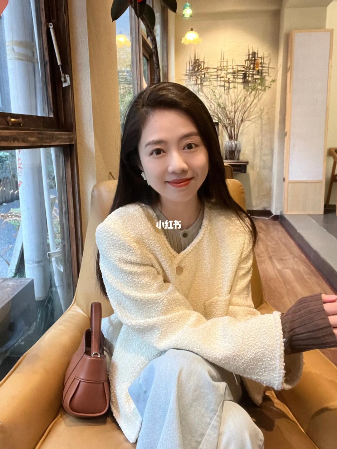 “人生中注定有一轮月亮不能圆满。”