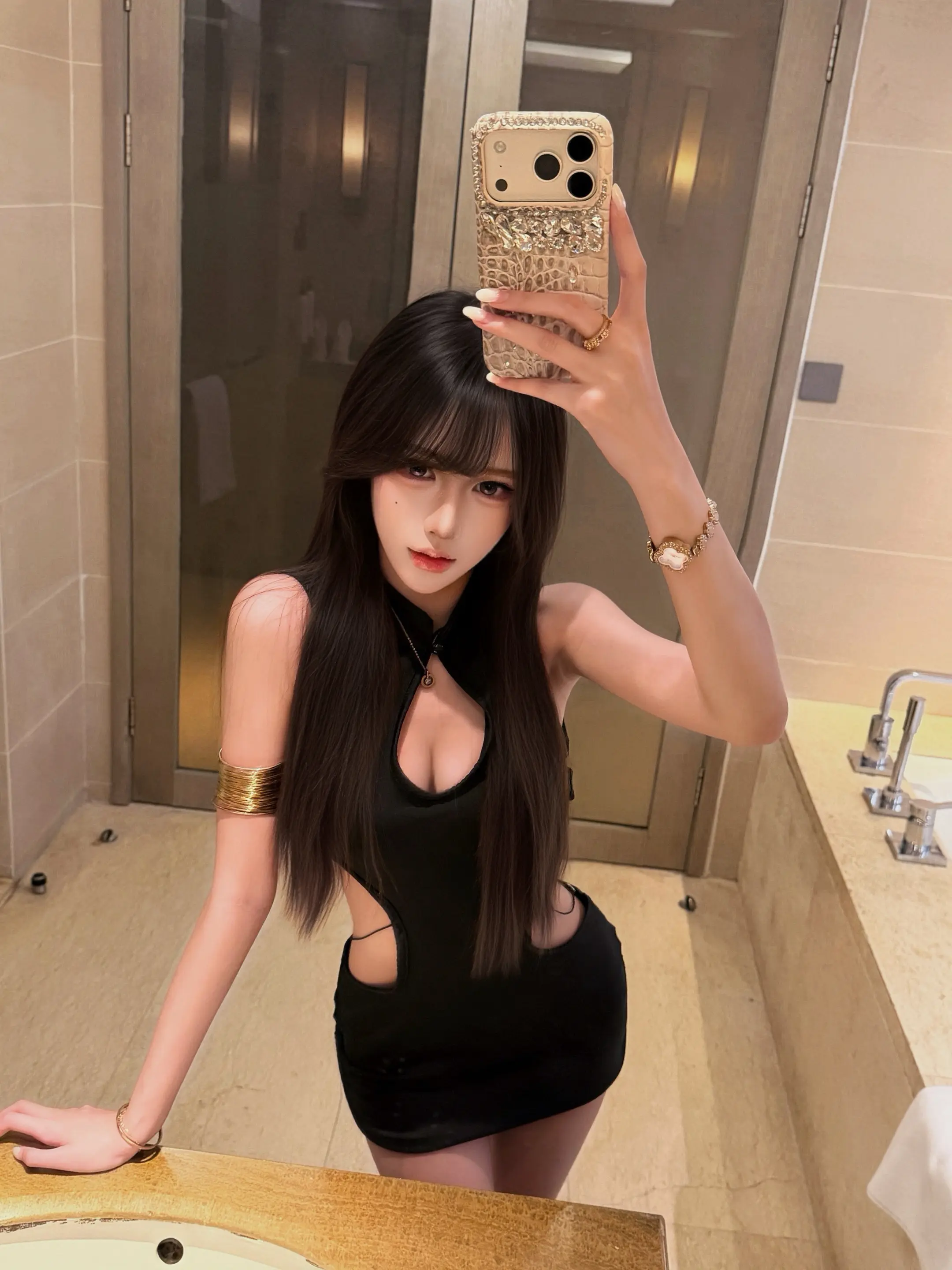 又惹妈妈生气是吗？
