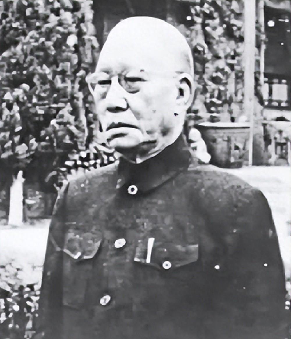 龙云为何17年雄踞云南终被蒋介石打破？杜聿明在关键时刻究竟发挥了哪些重要作用？