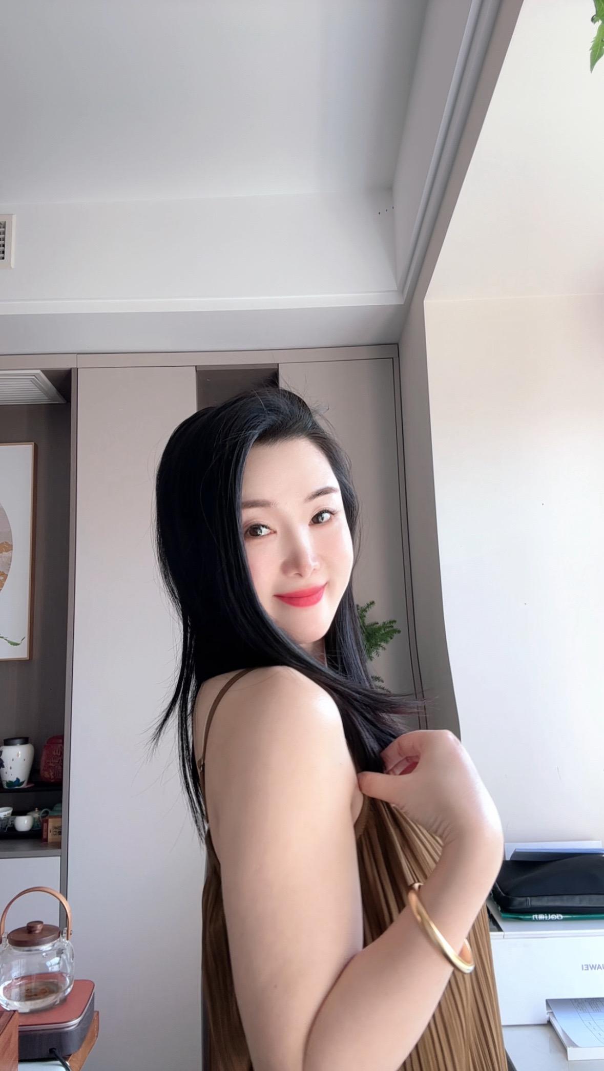 白白胖胖生活很有希望😀💕小样还治不了你😄