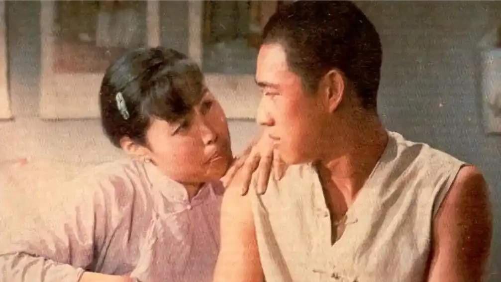 《骆驼祥子》中，虎妞花钱的挥霍无度是否是促成其结局的原因？

虎妞大手大脚花钱只