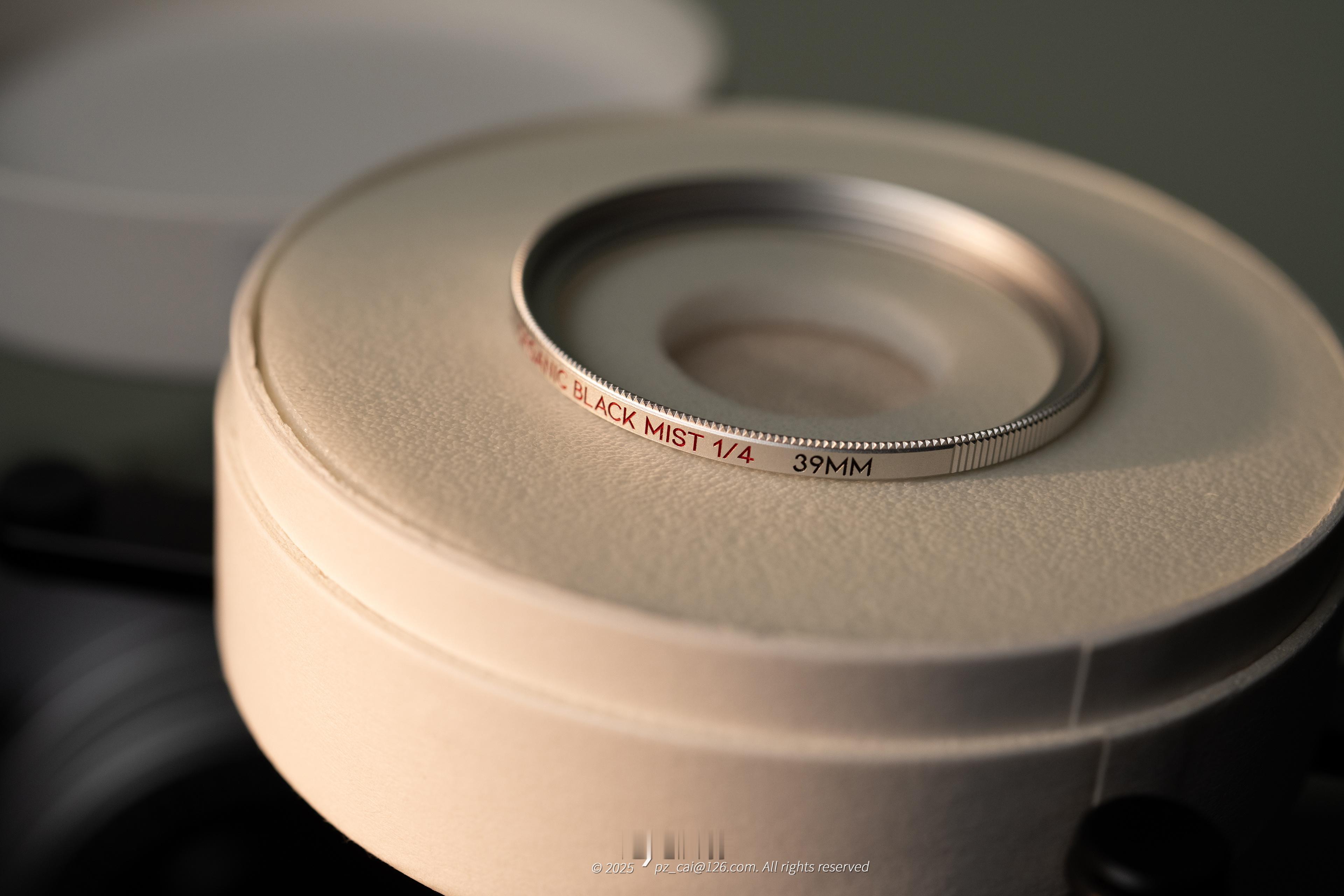 给腹肌 XE5 配了个叙的 1/4 黑柔，做工和颜值真不错，可惜武汉这两周都是阴