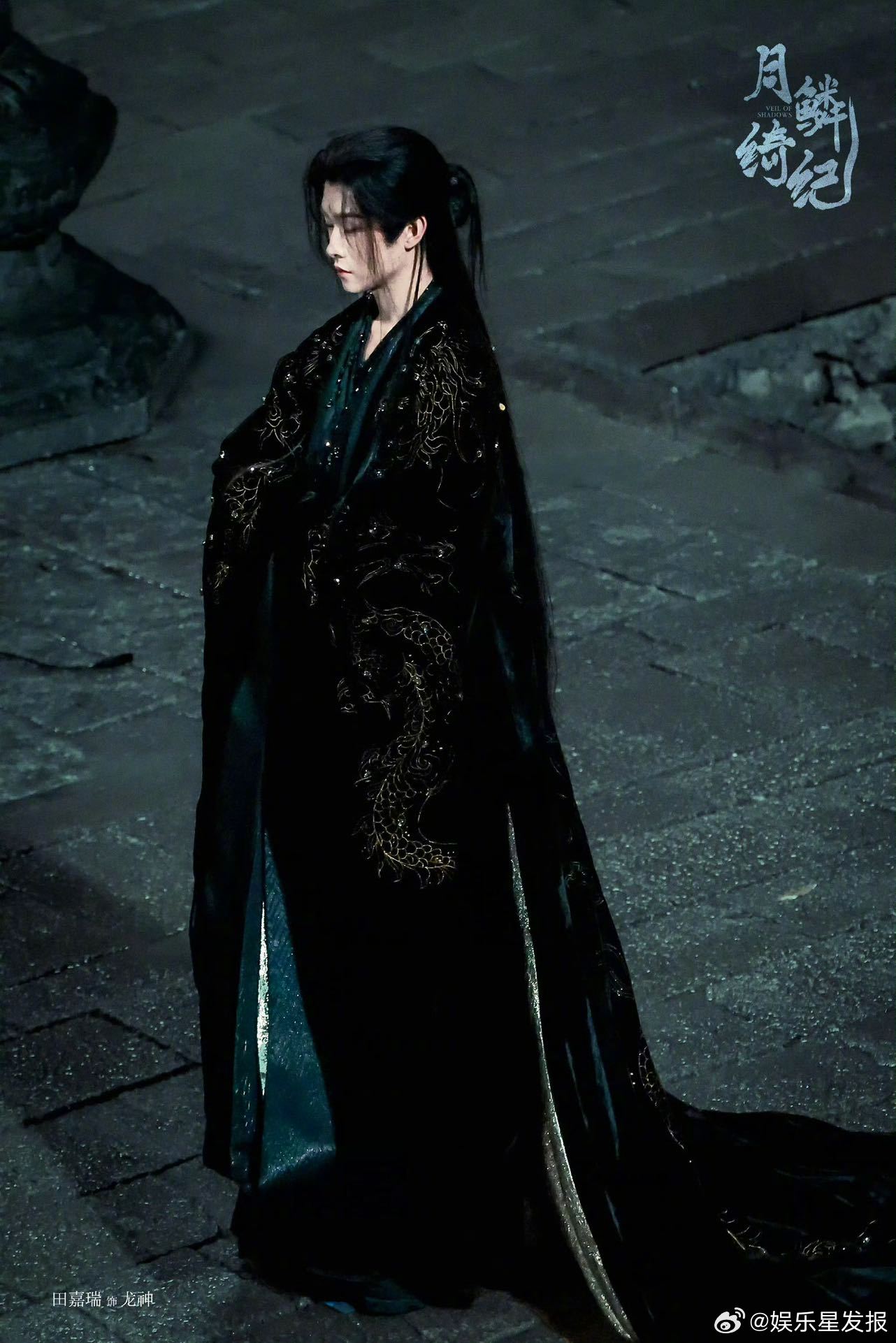 田嘉瑞不愧是话剧科班生 前一秒是害羞纯情、眼神干净的少年，后一秒便是携紫电而来、