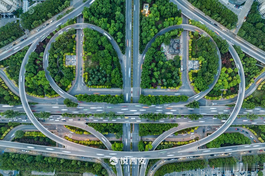 今年上半年，陕西汽车产量达75.3万辆，同比增长23.4%。其中西安比亚迪汽车产
