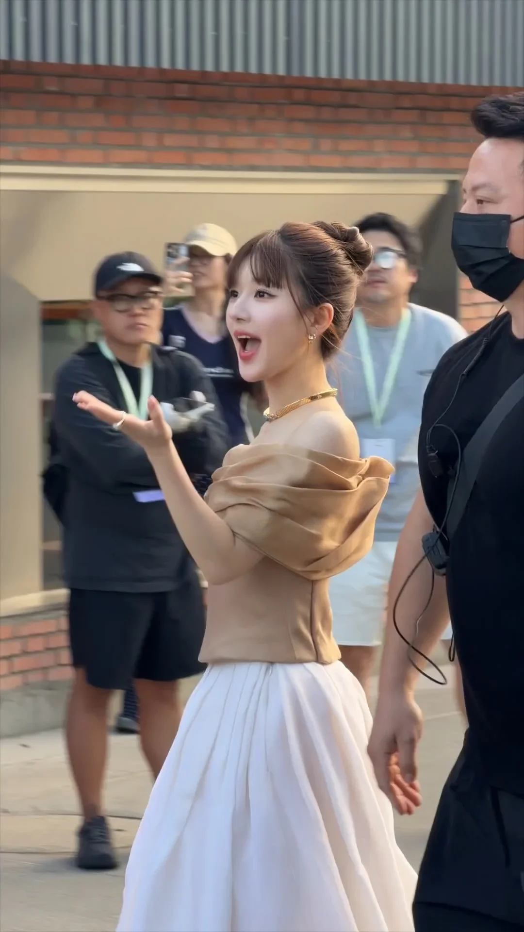谁接到飞吻了？