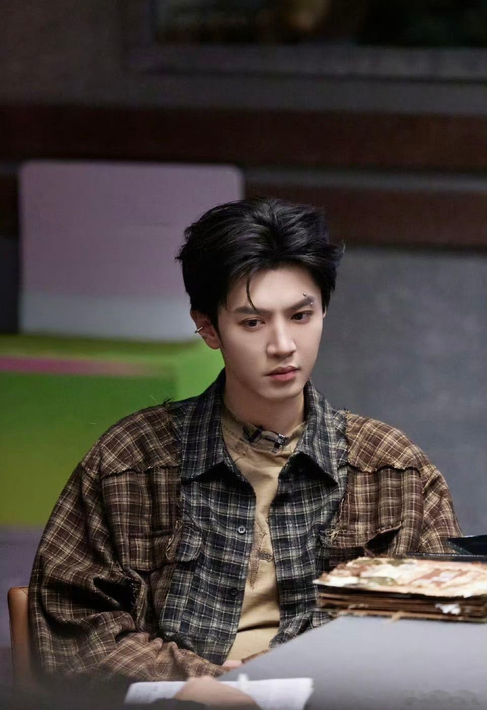 陈哲远与腹黑阴湿男的适配度 陈哲远这一段建议循环播放！他就那样不紧不慢丢出一句“