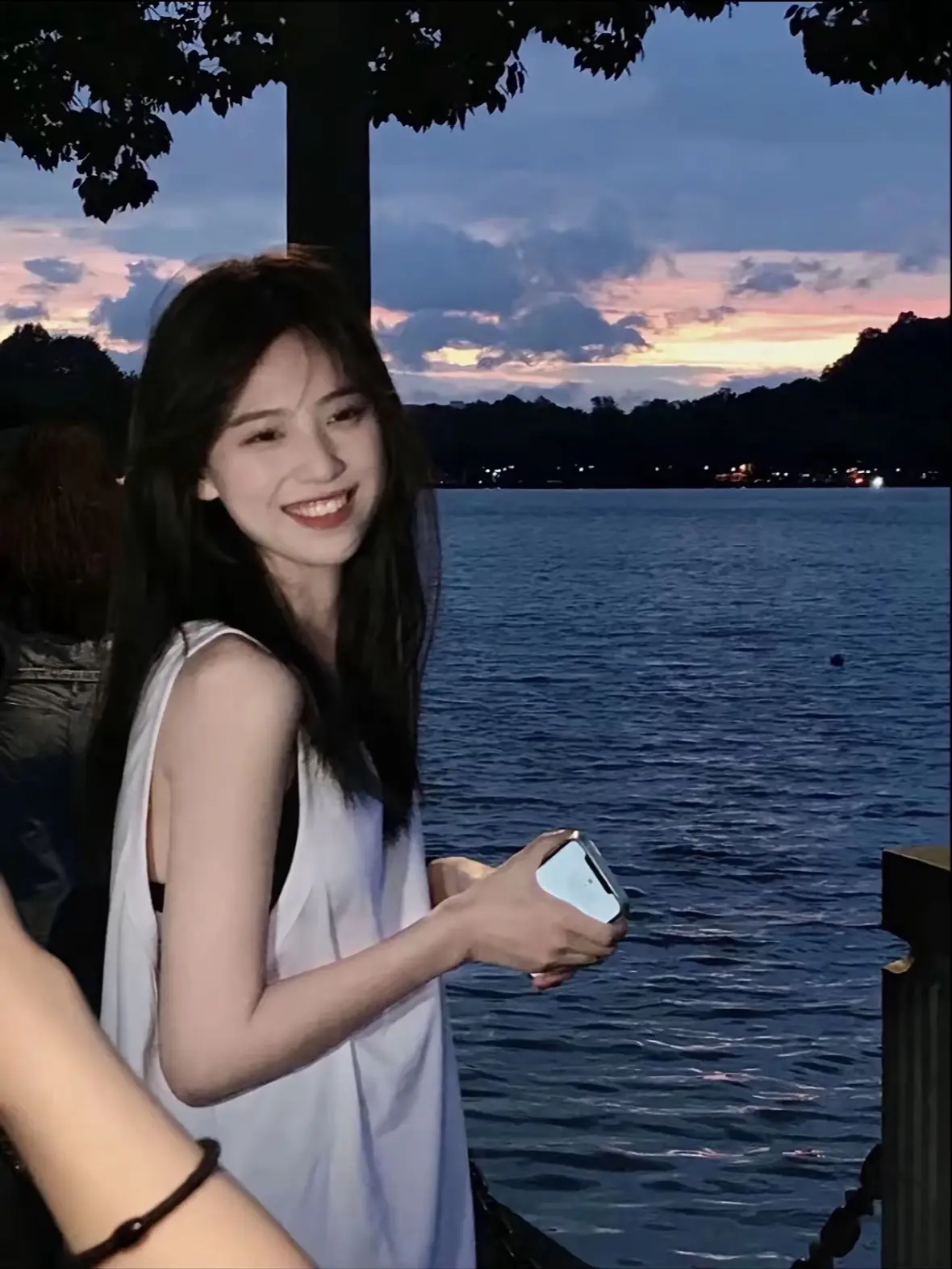 於是我開始愛笑