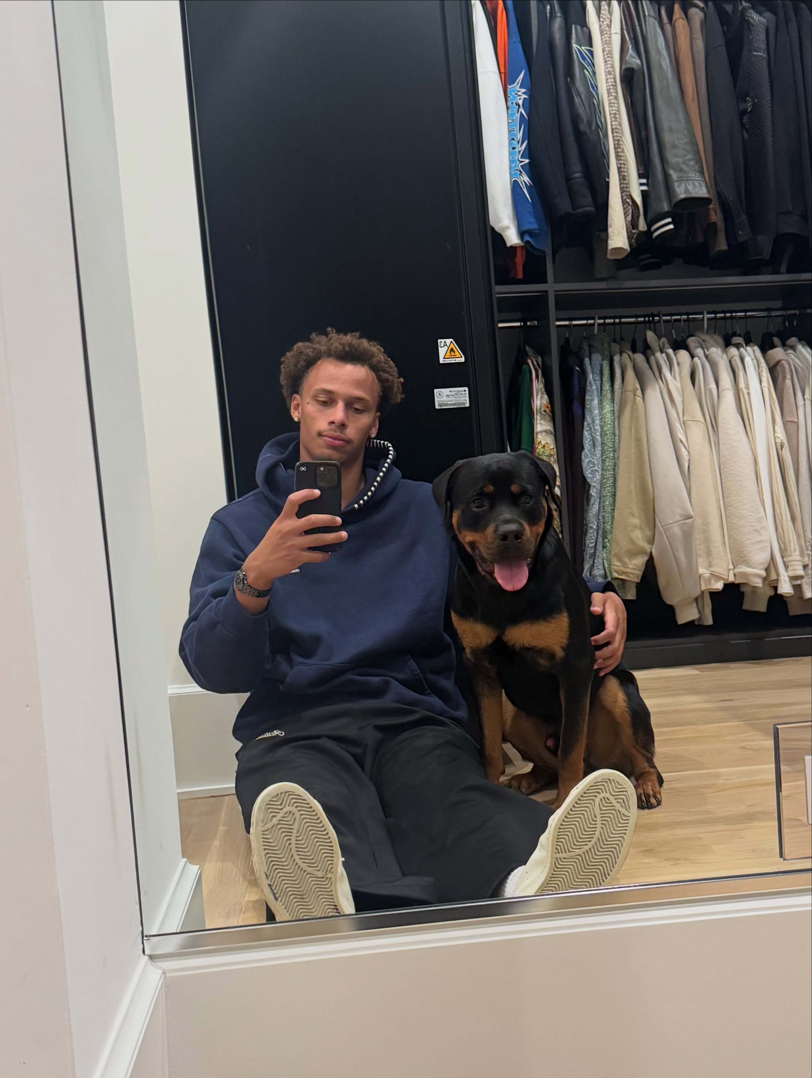 丹尼尔斯和他的小狗🐶truetoatlanta亚特兰大老鹰[超话] ​​​