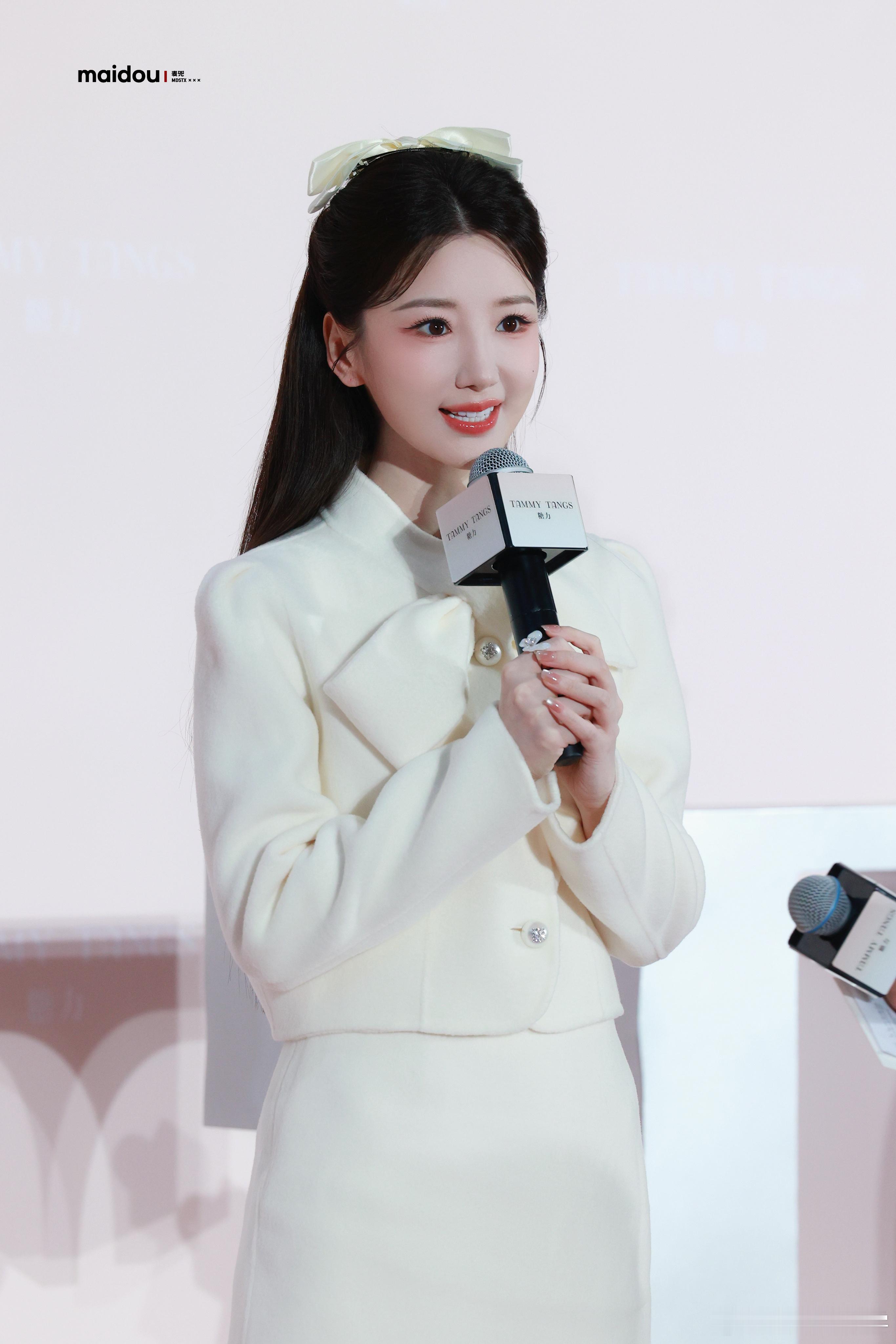 𝟐𝟎𝟐𝟔𝟎𝟔𝟏𝟑糖力大秀今天的姐是一颗糖🍬毛晓彤tammyta