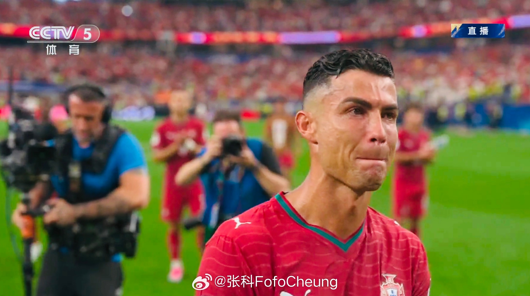 世界杯围观世界杯2026世界杯2026美加墨世界杯c罗哭了 ⚽️ 一代人终将老去