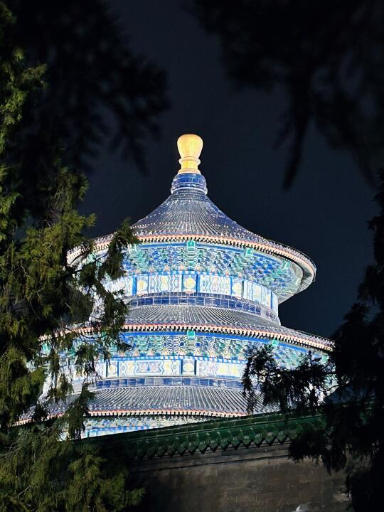 离开北京前，一定要来看一次天坛夜景！！