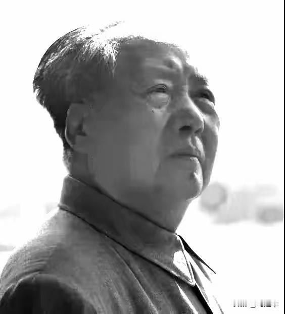 百万稿费分文未留，这才是中国人该追的星
 
手握百万稿费，却穿补丁衣、用破牙刷，