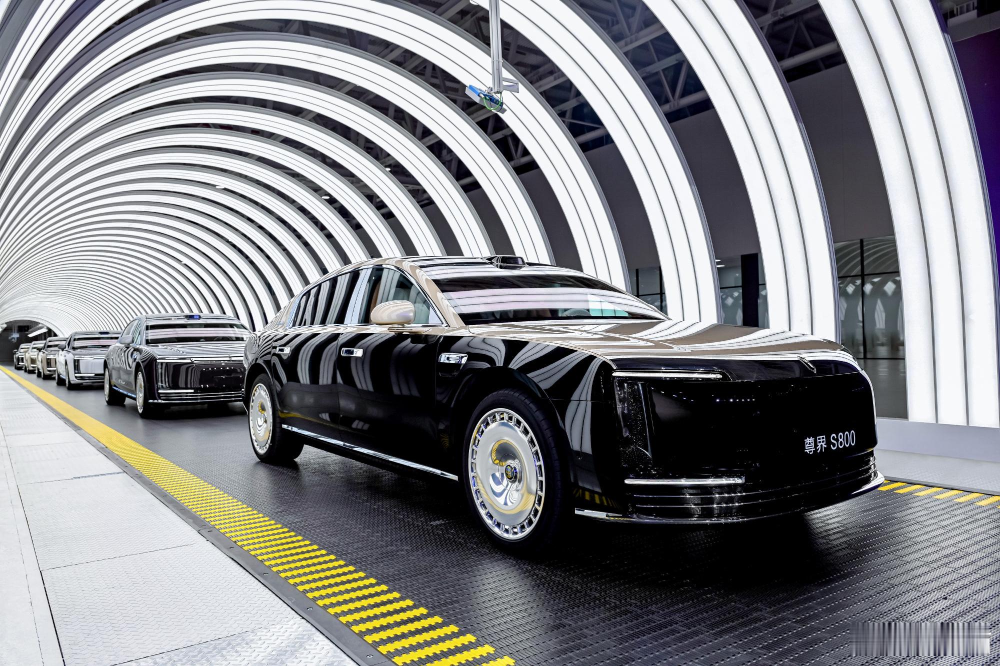 尊界S800上市交付量8月：1006台9月：1896台10月：1970台11月：