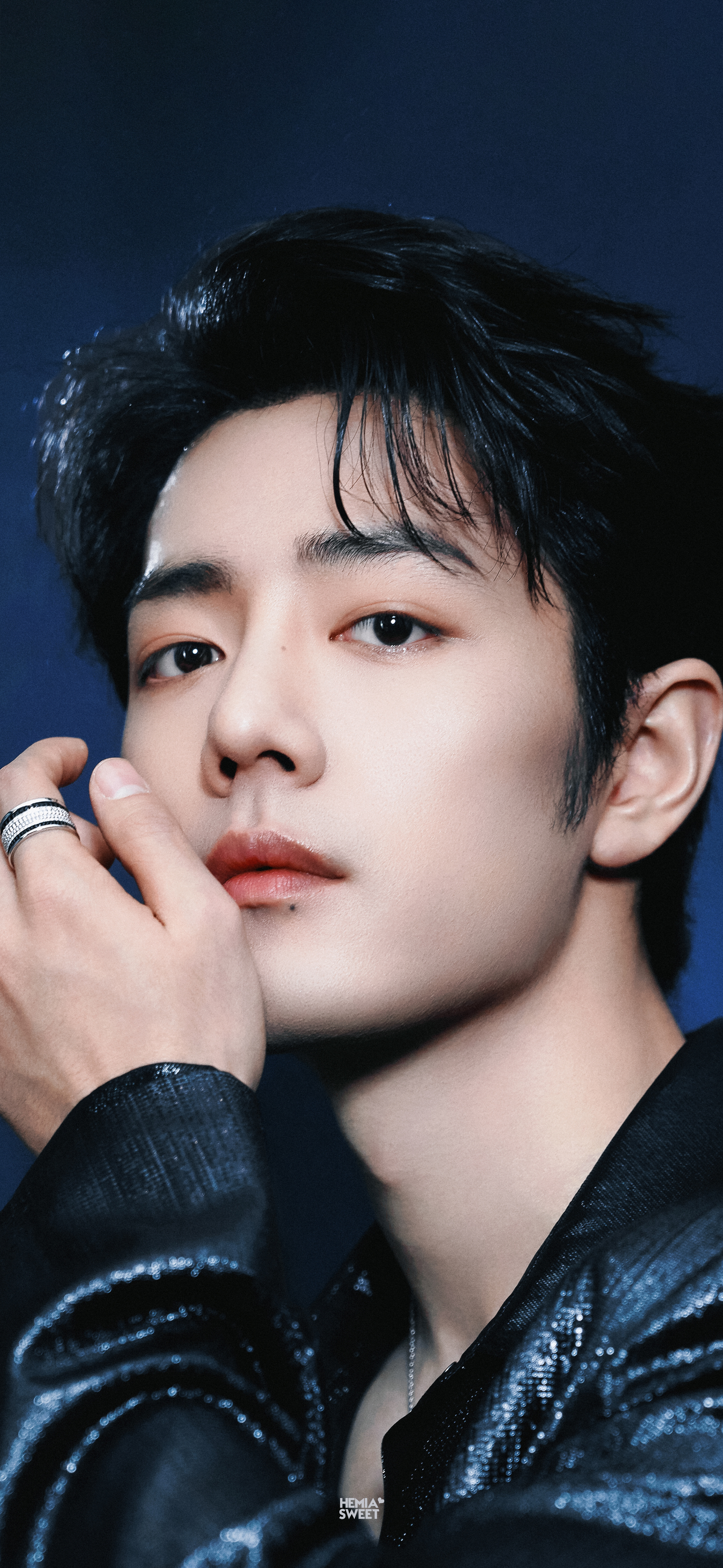 帅得太权威了！怎么会有这么好看这么帅的人~路人说肖战是女娲毕设◎肖战