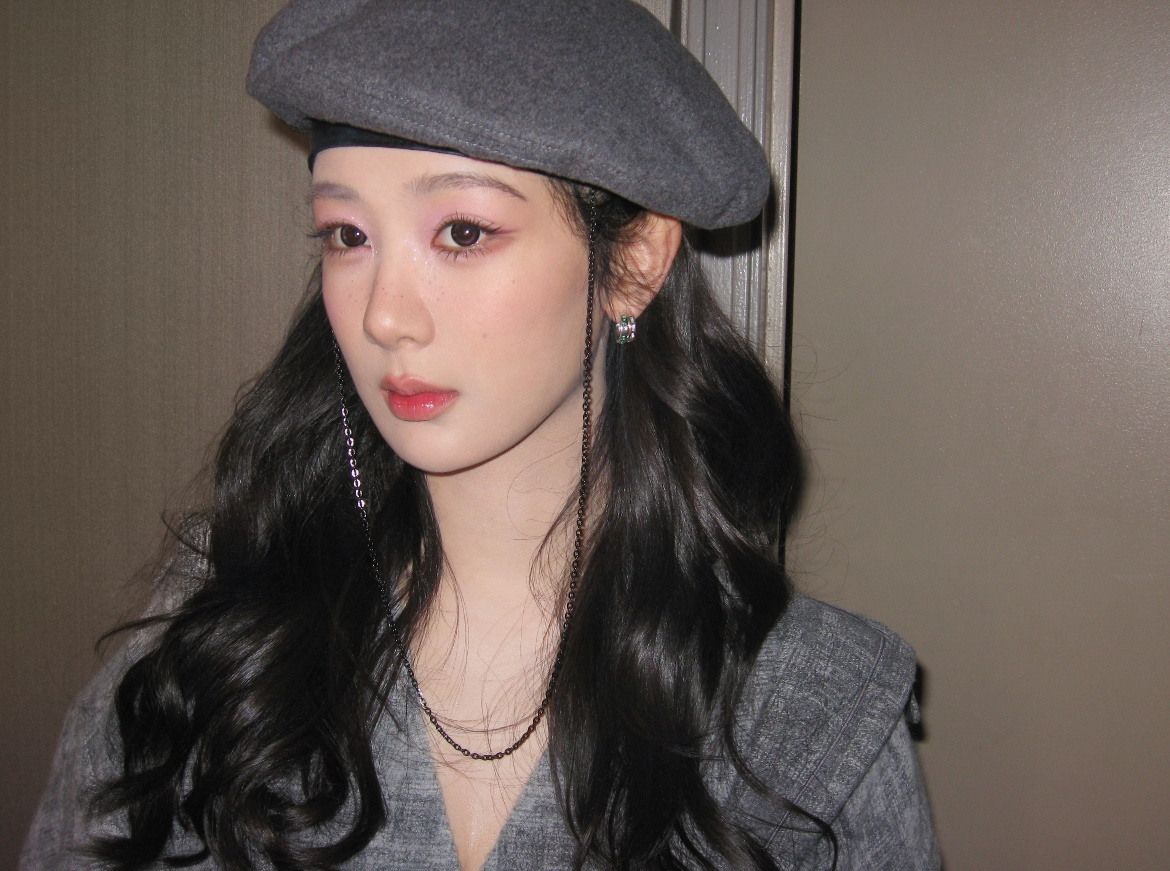 杨紫杨紫董竹君 yz杨紫玉兰花开君再来 写给你的信先接触的不是笔墨是眼泪【杨紫玉