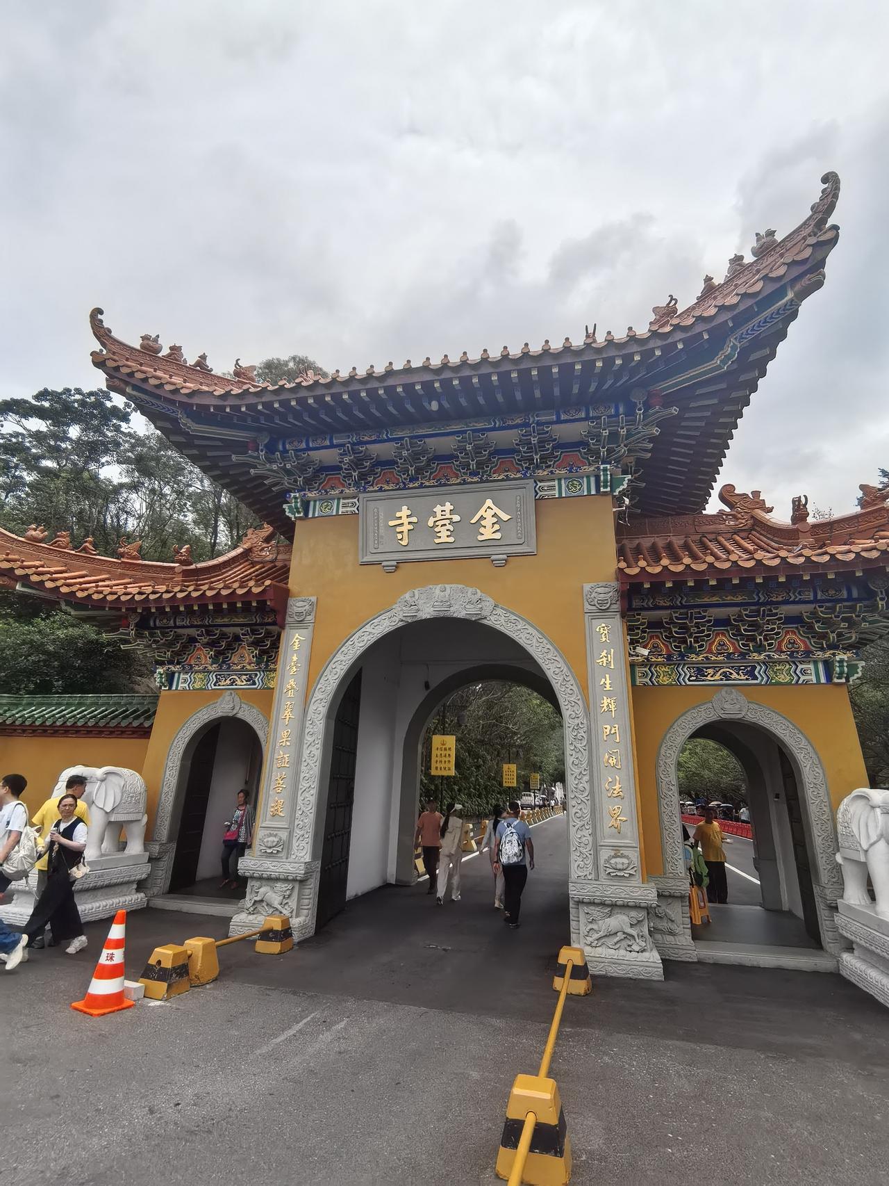 珠海金台寺环境真好