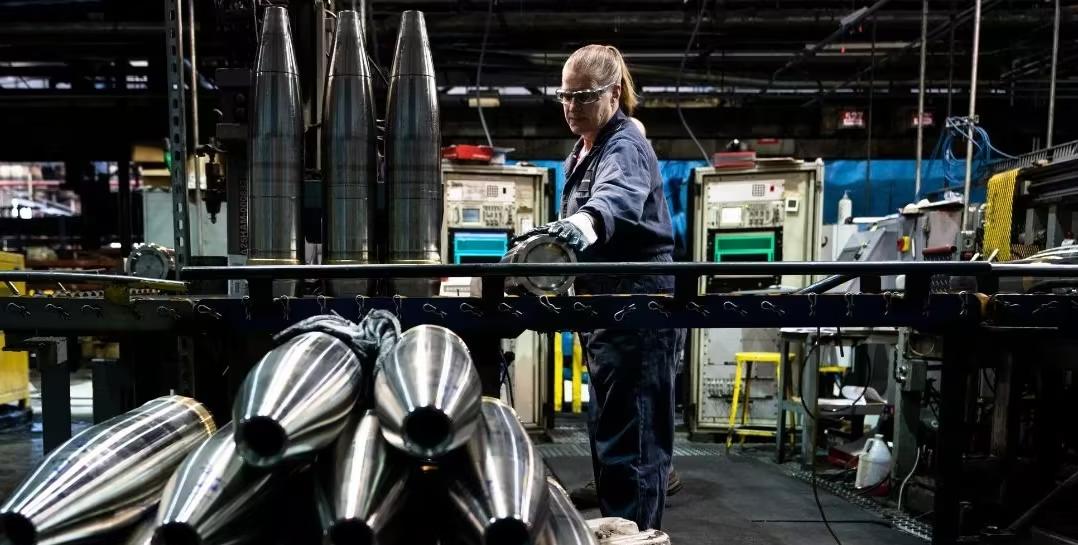 美军武器急需补充库存之际，中方果断宣布稀土涨价，这下白宫傻眼了！

涨价消息来得