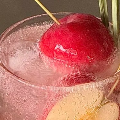 话梅苹果水自制推荐🍎📝食材：苹果 话梅 糖浆（有条件熬点话梅糖浆） 冰块✍?