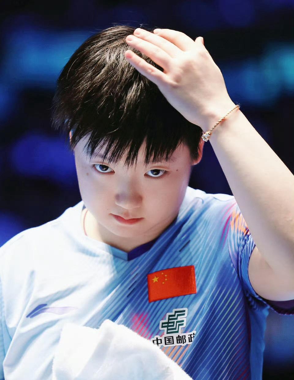 孙颖莎回老家过年我小宝好好在家过年，吃爸爸妈妈做的饭蓄满能量，马上又要去新加坡比