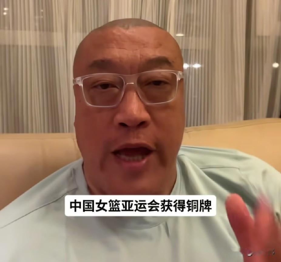 马健谈中国女篮：

“中国女篮战胜中国台北女篮，获得亚运会的铜牌，虽然拿了铜牌，