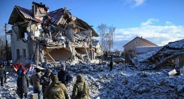 乌克兰 简直是太冤了！花了几年 的时间，硬生生把 俄罗斯 从一个全球超级大国打成