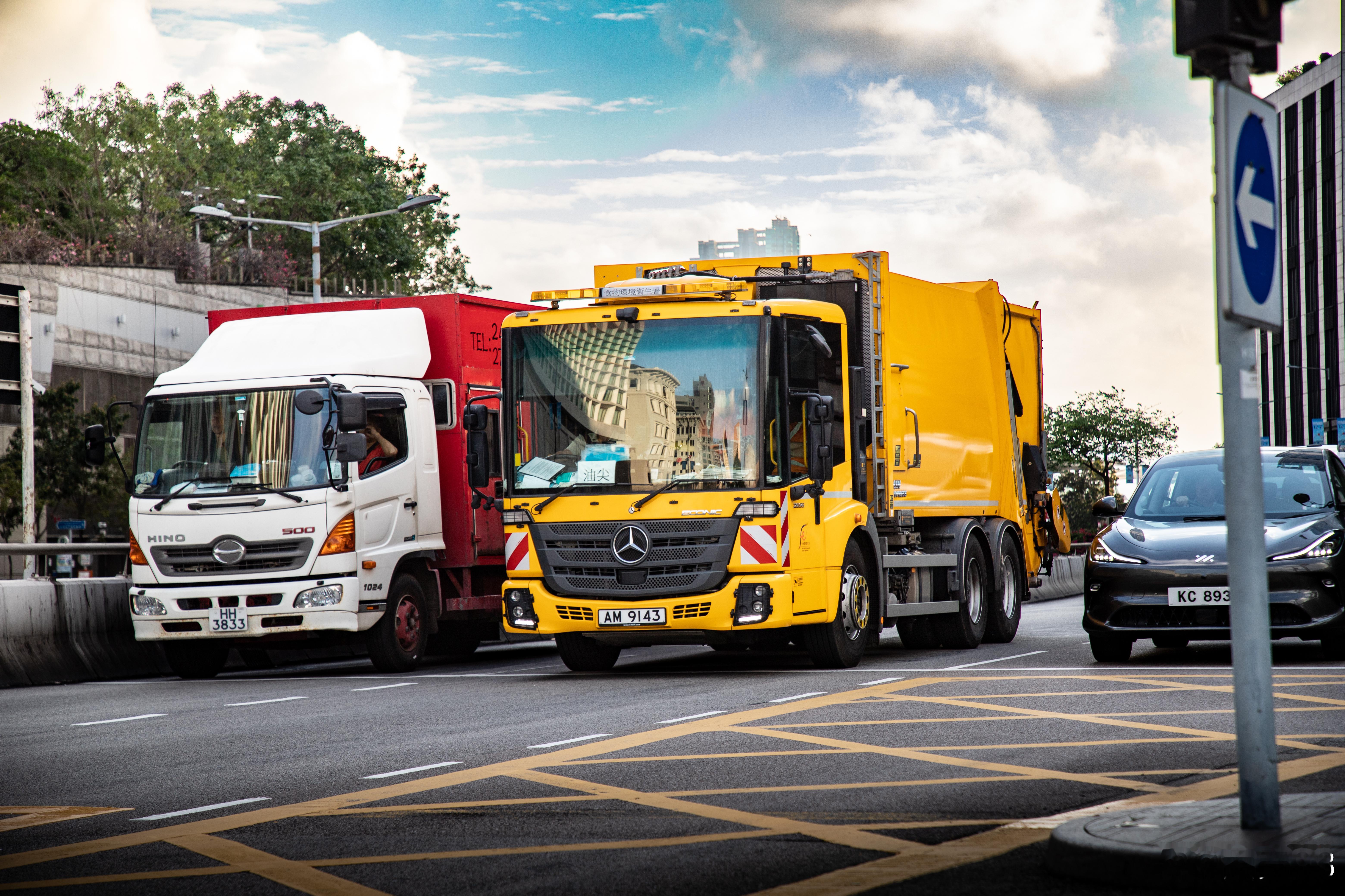 尖沙咀📷奔驰低入口环卫车