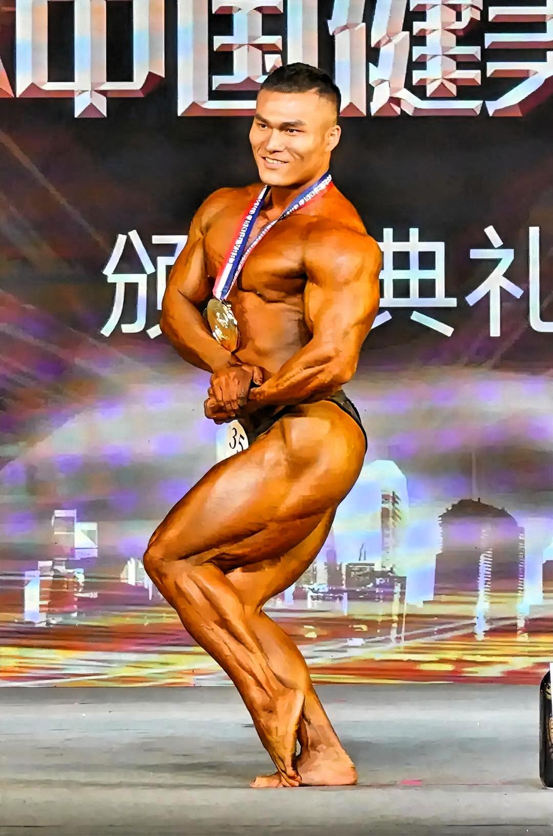 。
 
一、核心事实速览
 
- 王昆，1994年生，安徽合肥人，CBBA全国健