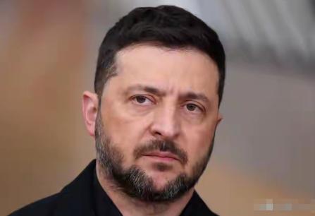 乌克兰能源发电遭毁灭性打击，泽连斯基号召全世界拿出行动。
 
俄罗斯对乌克兰能源