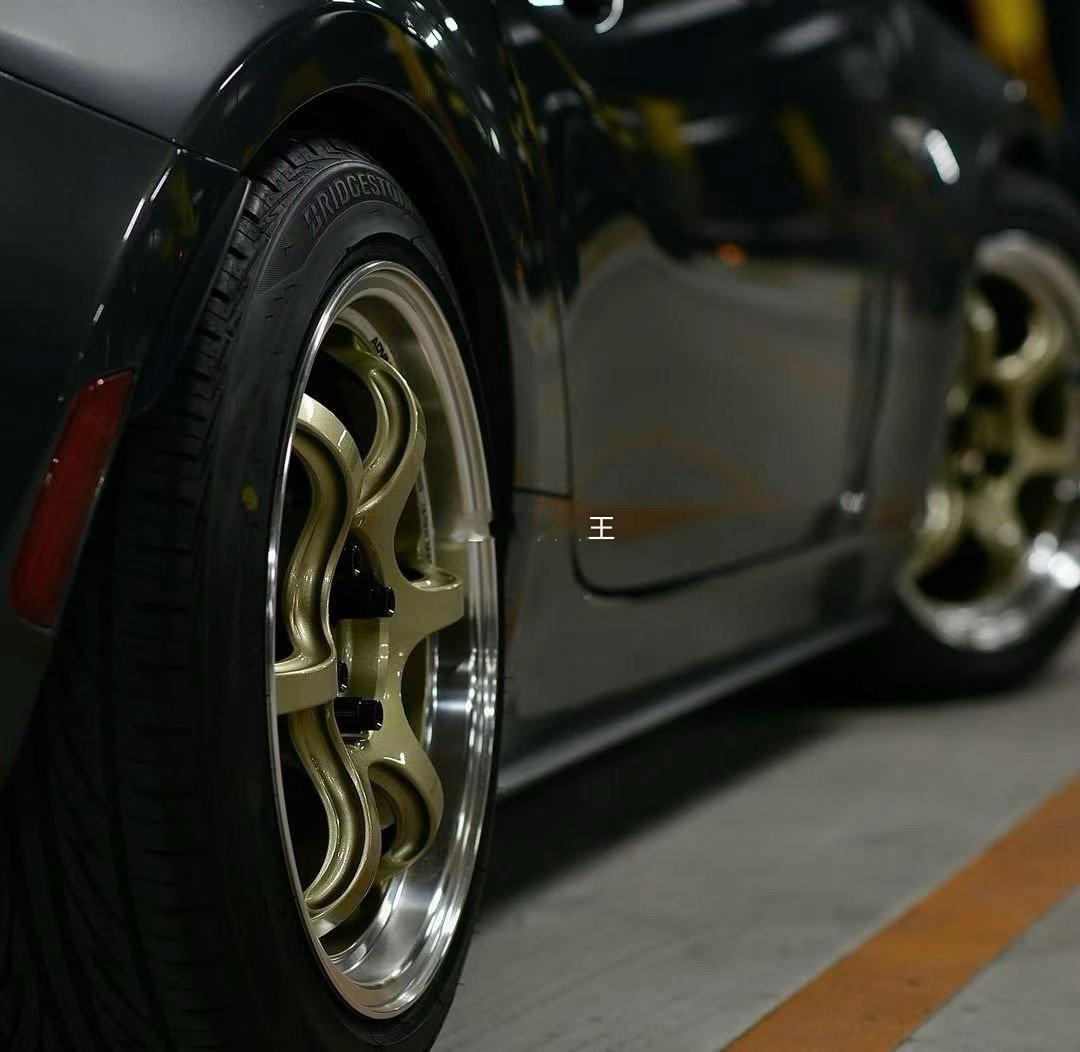 全新日本Advan RGD2轮毂🈴马自达MX-5数据：17寸 8J ET35 