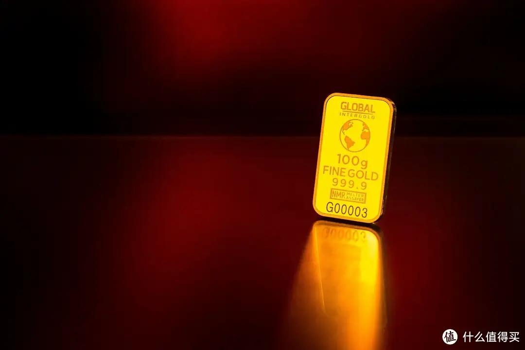 💰 比真相更扎心：你的体面，早被钱包标好了价格
“成年人的世界，钱是照妖镜，也