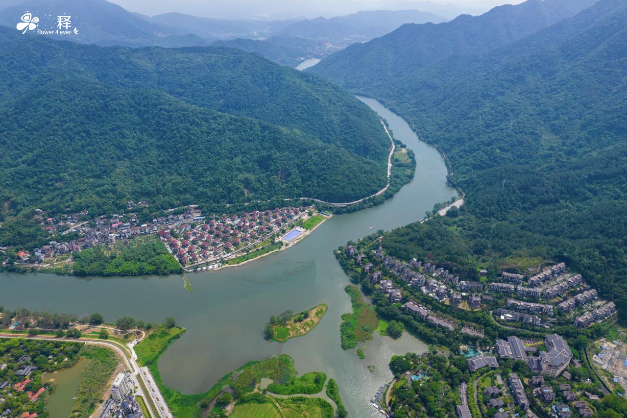 这是福建版鹤岗最漂亮的居住区，也是福州地区最便宜的别墅区。
叠拼75万，联排13