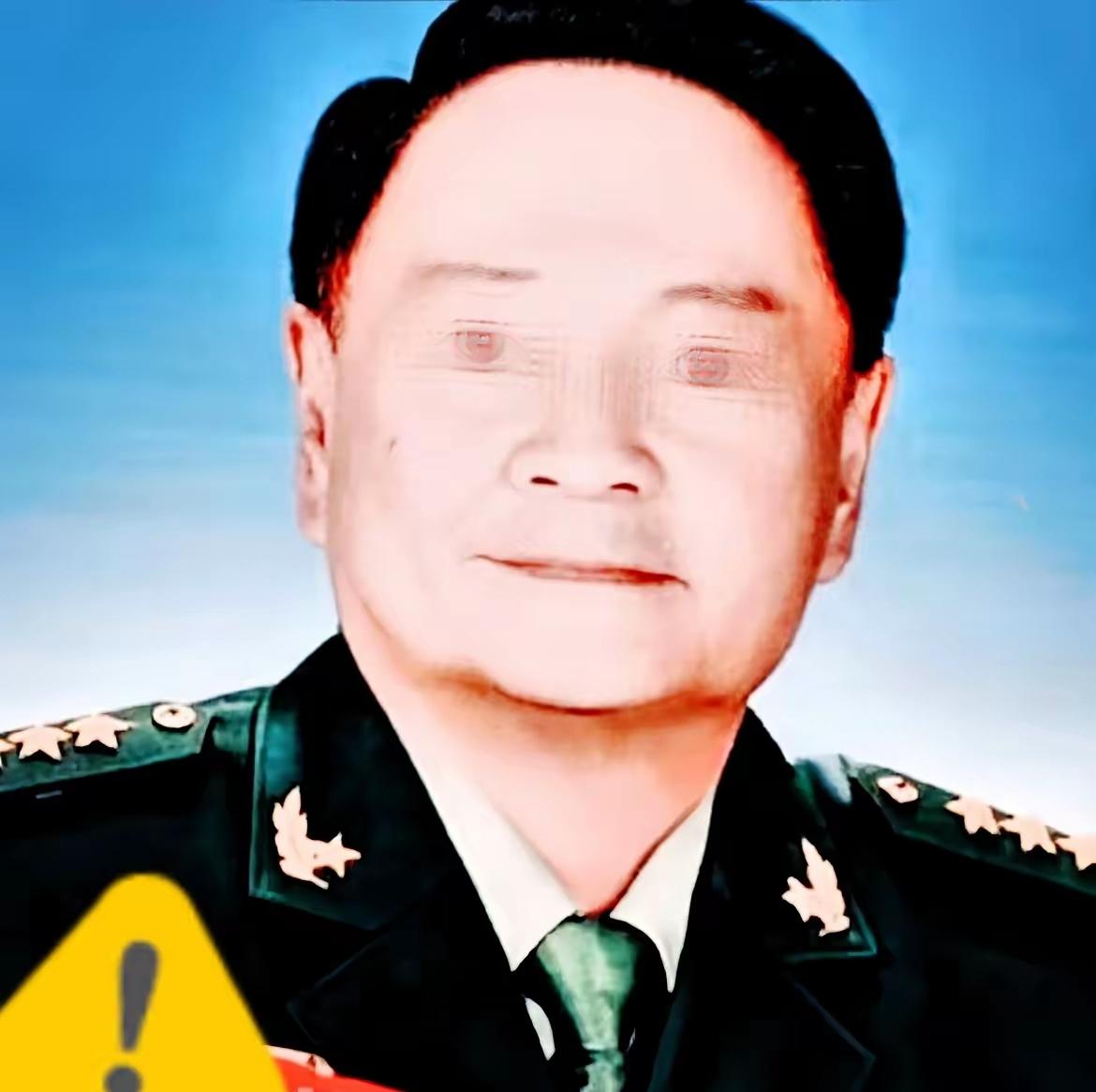 挺讽刺的。
想起这位领导落马通报，
前几天还在台上高喊“两袖清风”，嗓门比谁都响