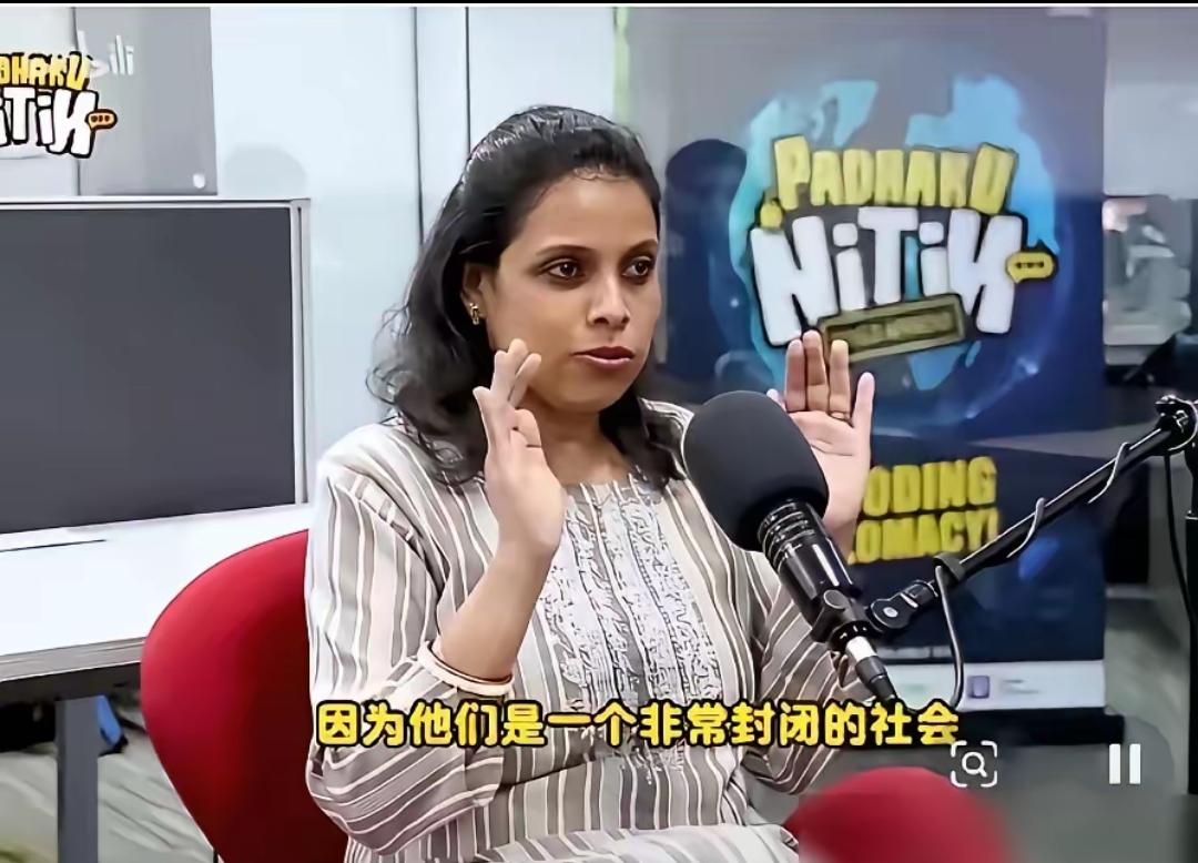 就是这个印度姑娘，拿着清华全额奖学金，学费住宿费全免，每月还领生活费，在中国白吃