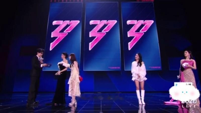 齐思钧帮孙怡公布淘汰结果 残酷赛制令人揪心，孙怡面对宣读淘汰满心不忍险些落泪，齐