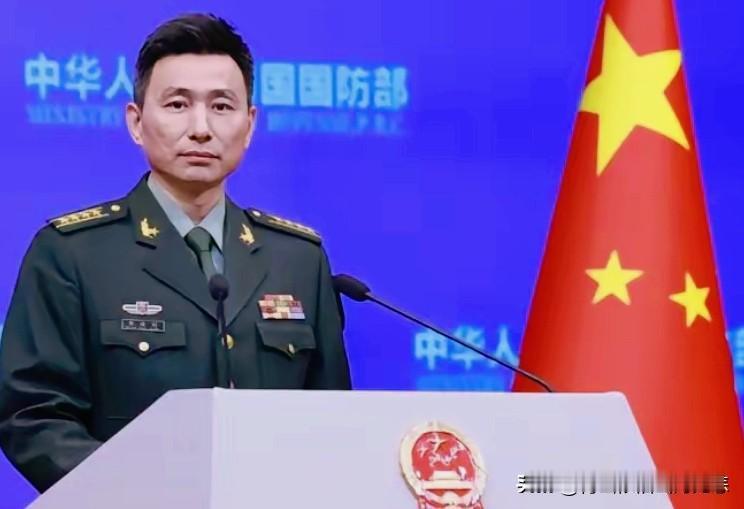 霸气！硬气！
8月27日，国防部强势公开喊话：要求美方立即停止武装台湾！

针对