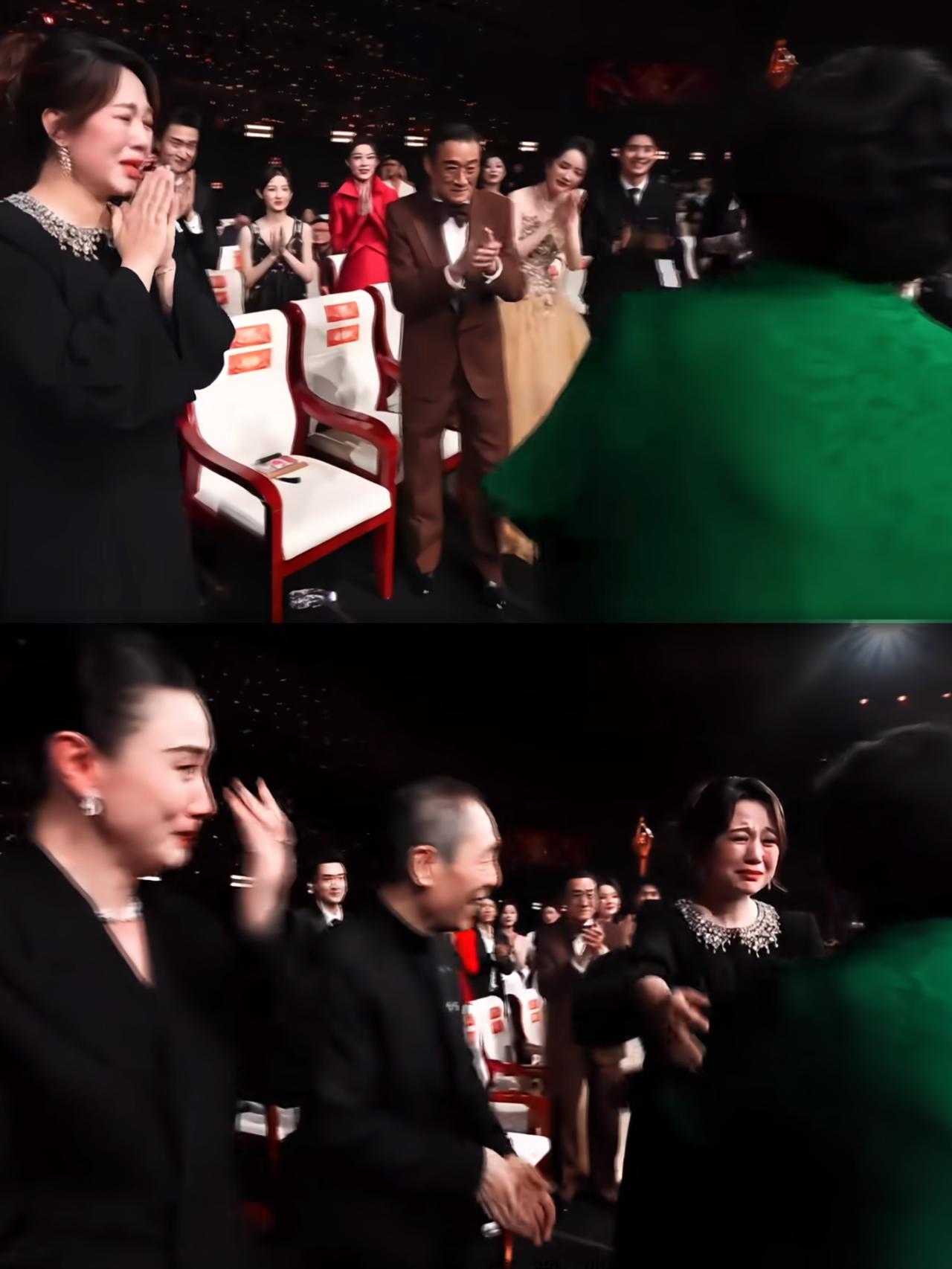 发现没？
百花奖颁奖仪式上，
萨日娜拿奖，和卫诗雅拿奖的时候，观众的反应很不一样
