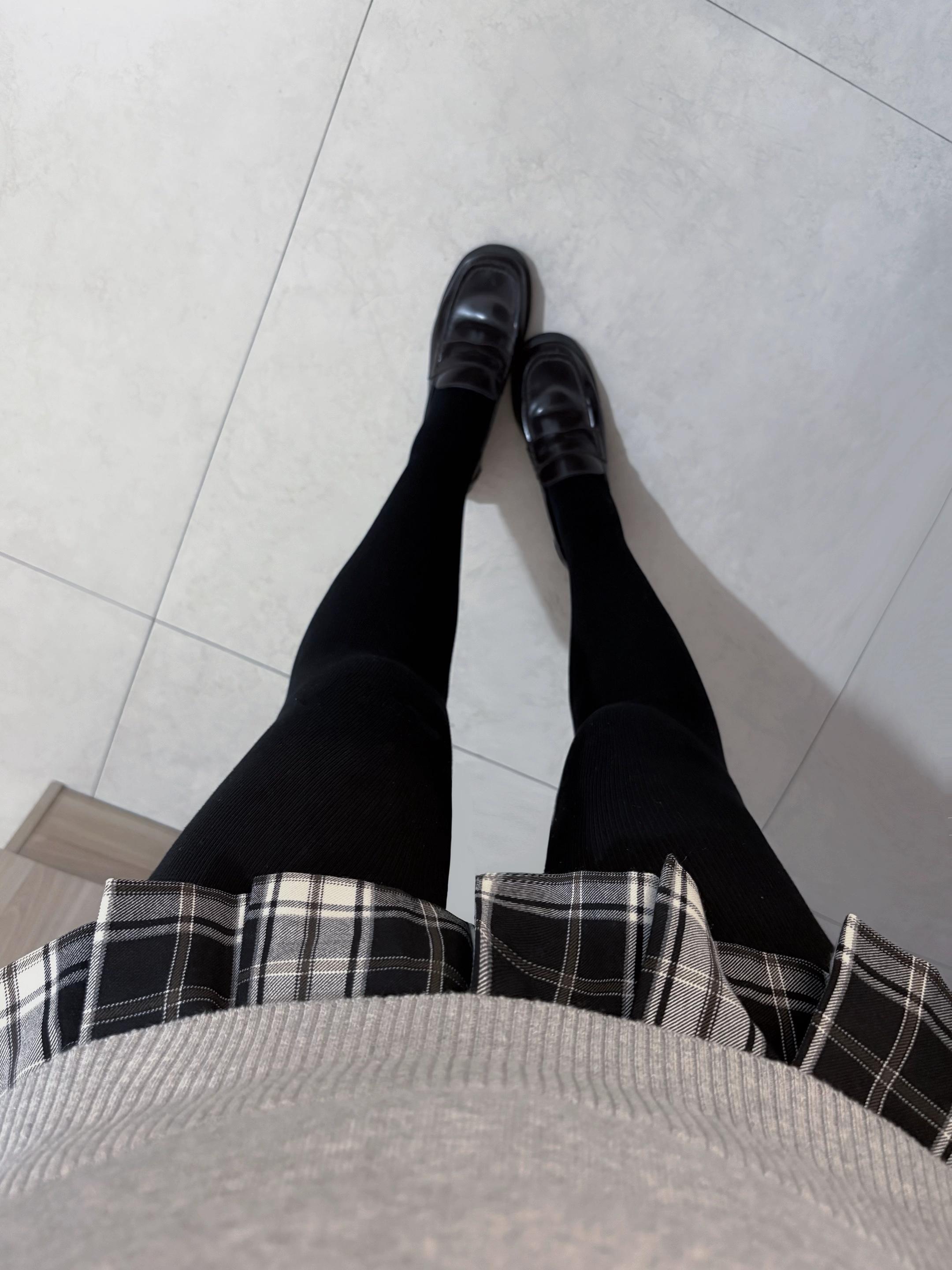 厚黑 你的权威我后知后觉。