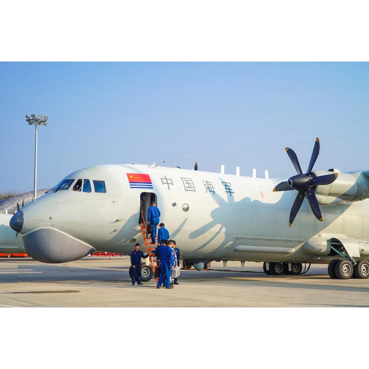 每天早上第一个赞给守护我们的中国军人！早安！