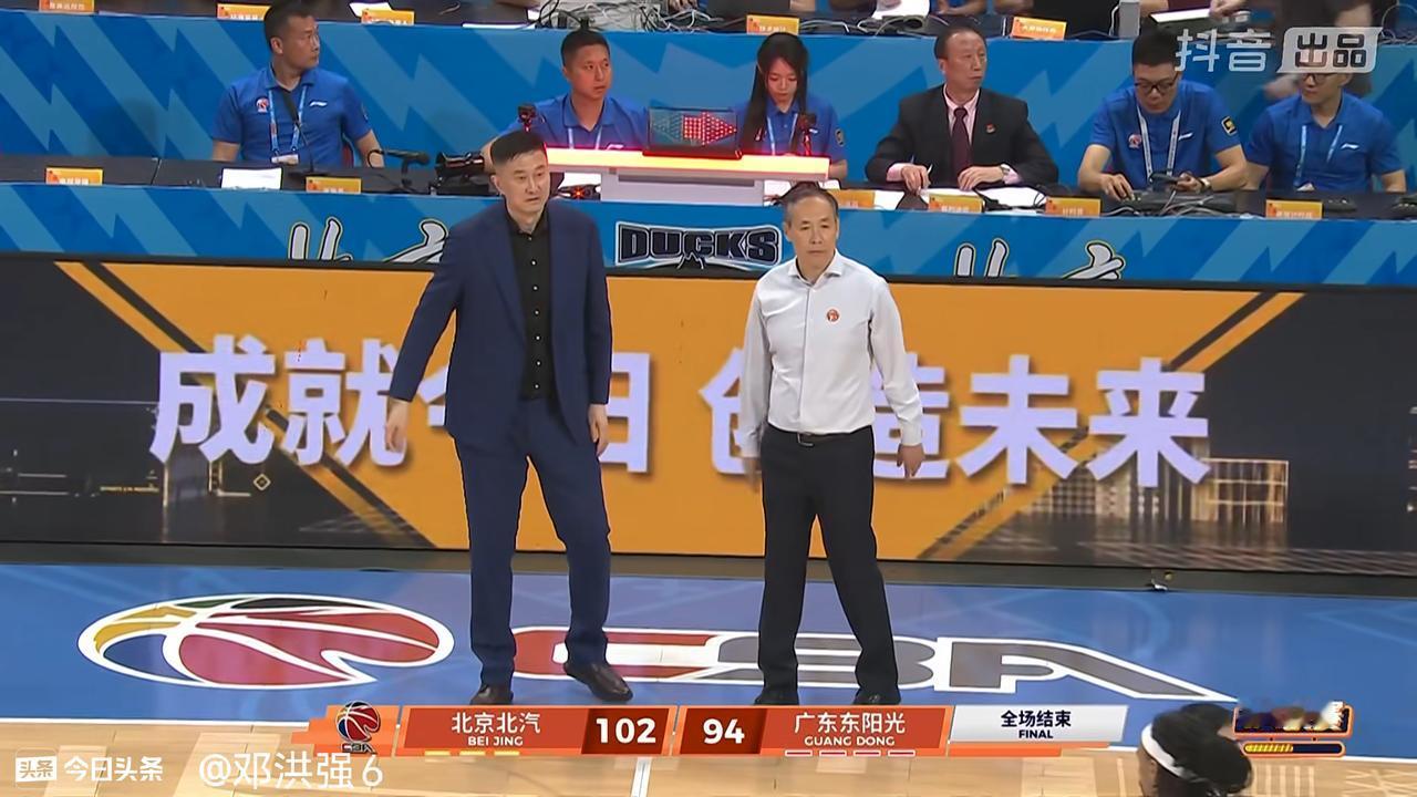 北汽实力恐怖，三分命中率更恐怖，5760裁判的执裁世界级恐怖。
广东东阳光昨晚9